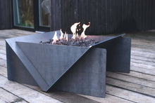 Load image into Gallery viewer, Stahl Gas Firepit